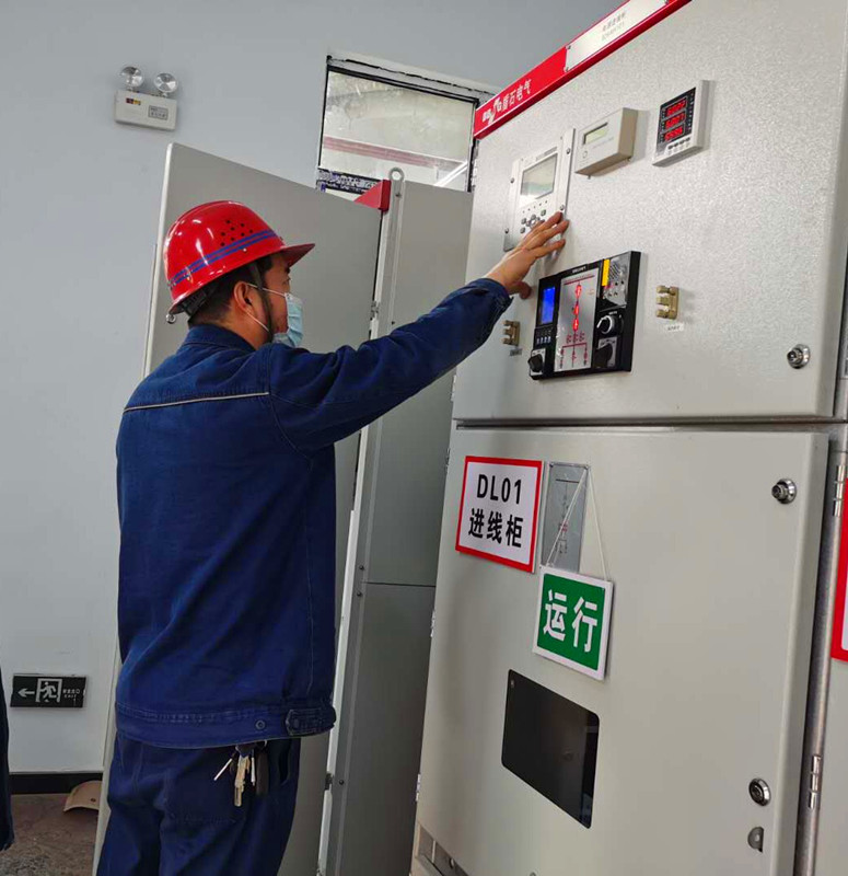 1586768132873352.jpg 龍鋼用電驗收現(xiàn)場_副本.jpg