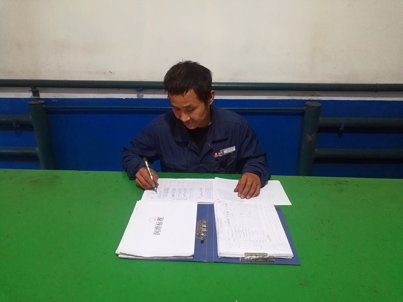 1601257868683086.jpg 席會軍_副本.jpg